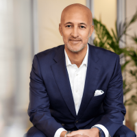 Portrait of a successful, satisfied male client, representing a positive testimonial for dxbmovershub apartment movers in Dubai.